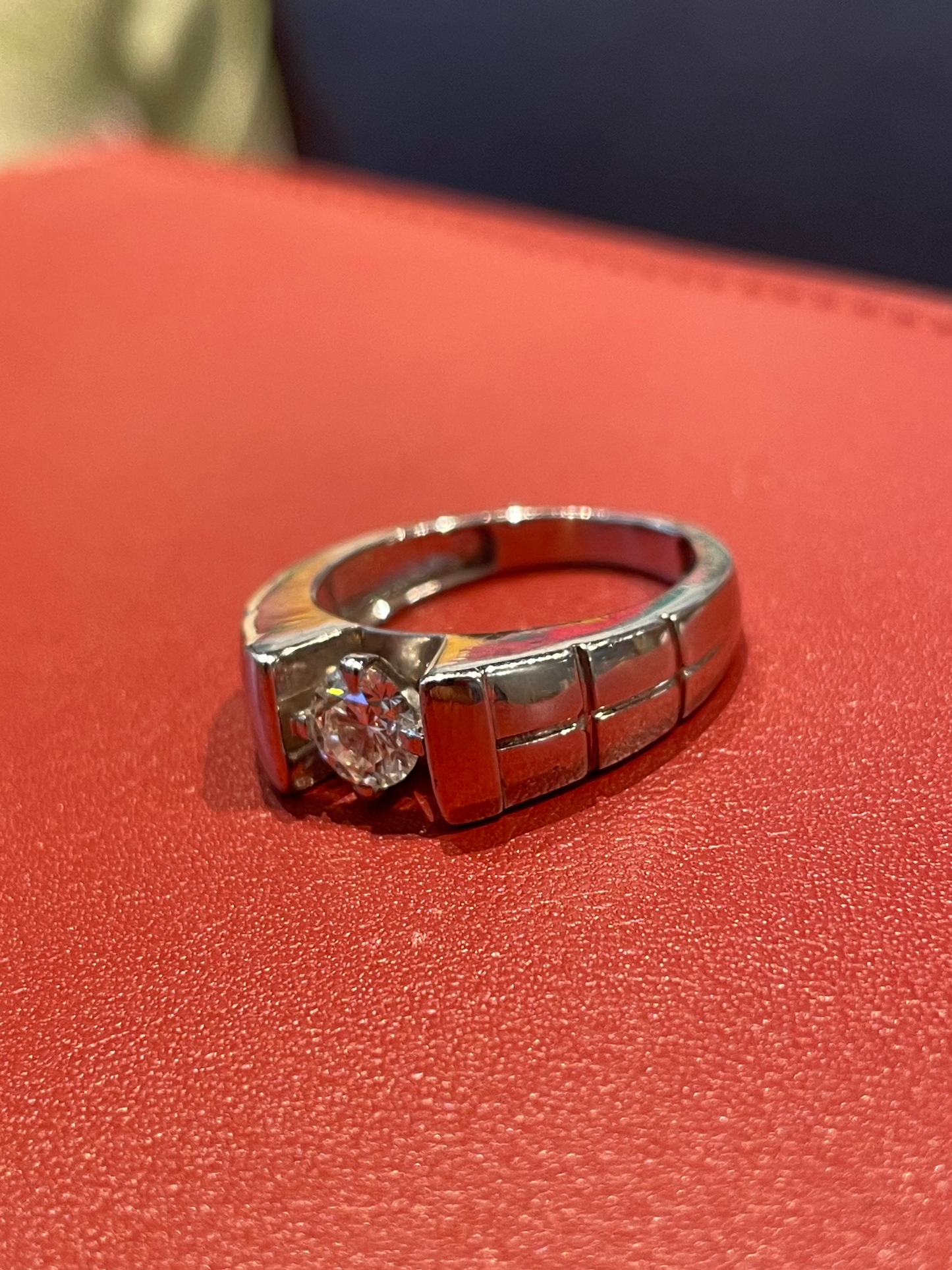 Classic Men's Solitaire