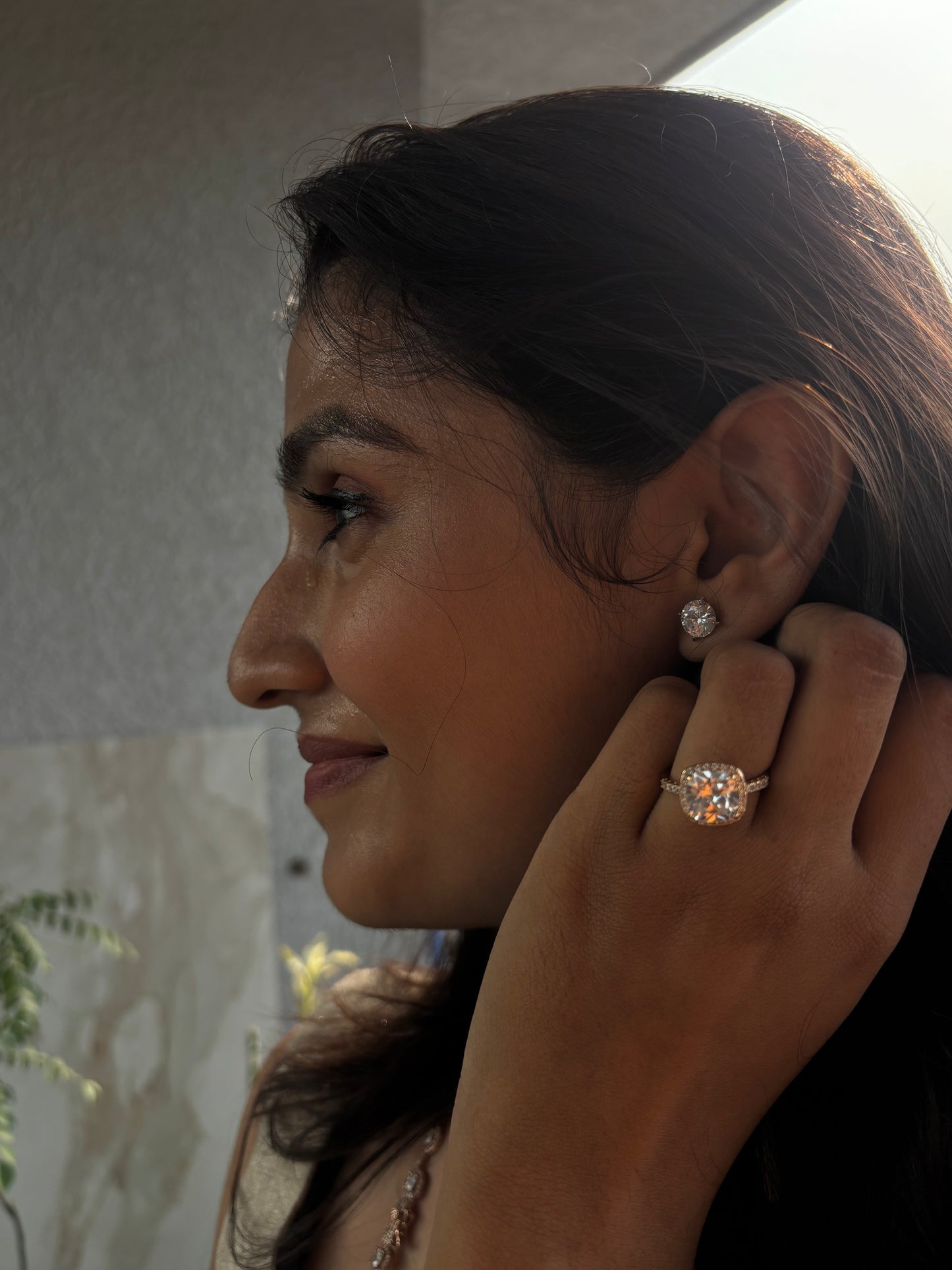 The 6 Carat Solitaires